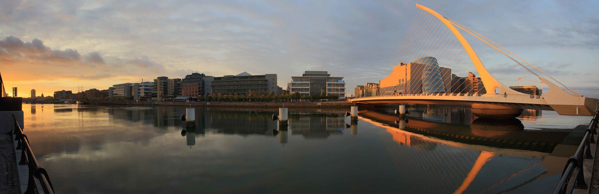 The Grand Canal Dock Apartment Dublín Exterior foto